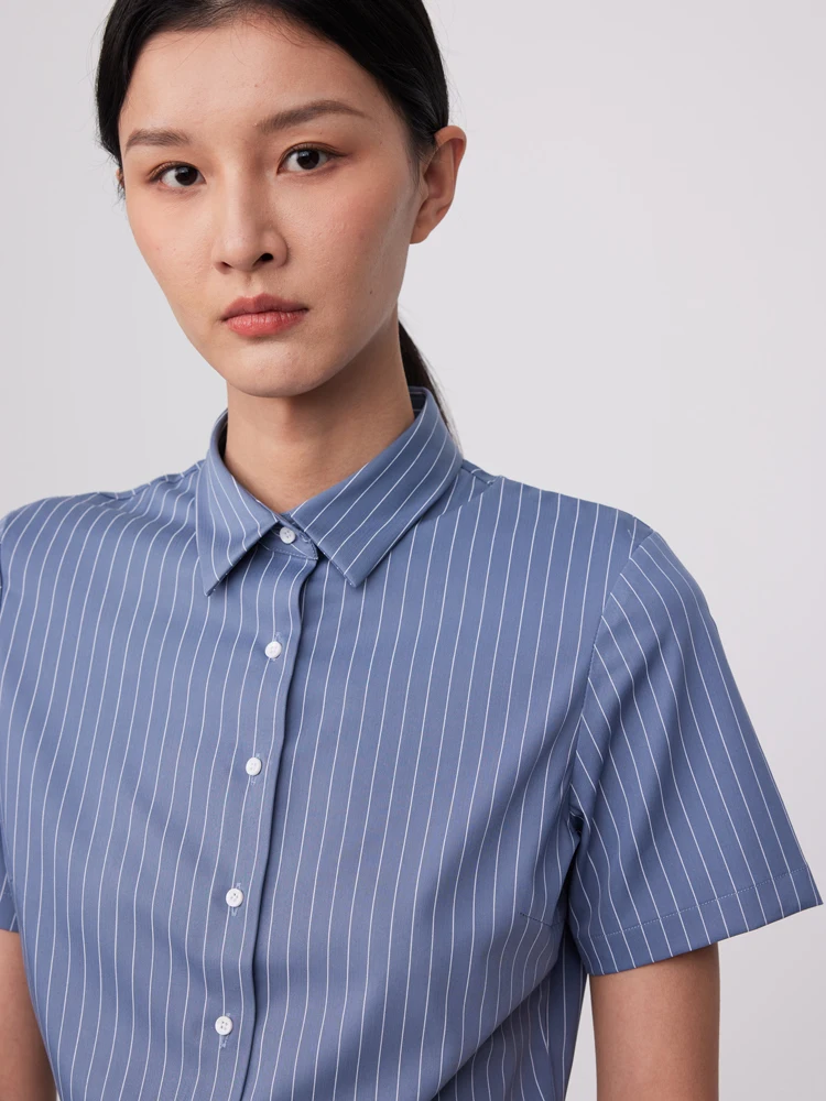 Non-iron Short Sleeve Striped Dress Shirt